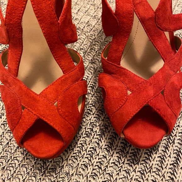 Zara Red Suede Platform Heels - Picture 3 of 7